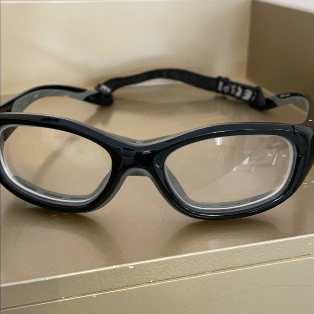 Rec Specs F8 sport glasses